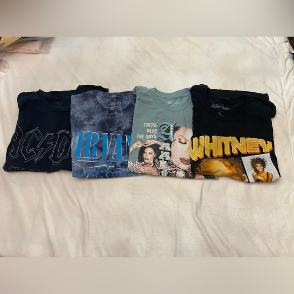 4-Piece Bundle Graphic Band T-Shirts Collection - 3560 - Picture 2 of 16
